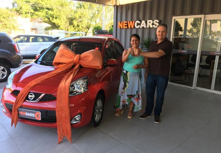 Imagem de Sra Carmen Elisangela Nunes, de Santa Cruz do Sul, Nissan March 2016